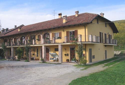 Cascina Rocca - Guest House Castiglione Falletto Ngoại thất bức ảnh
