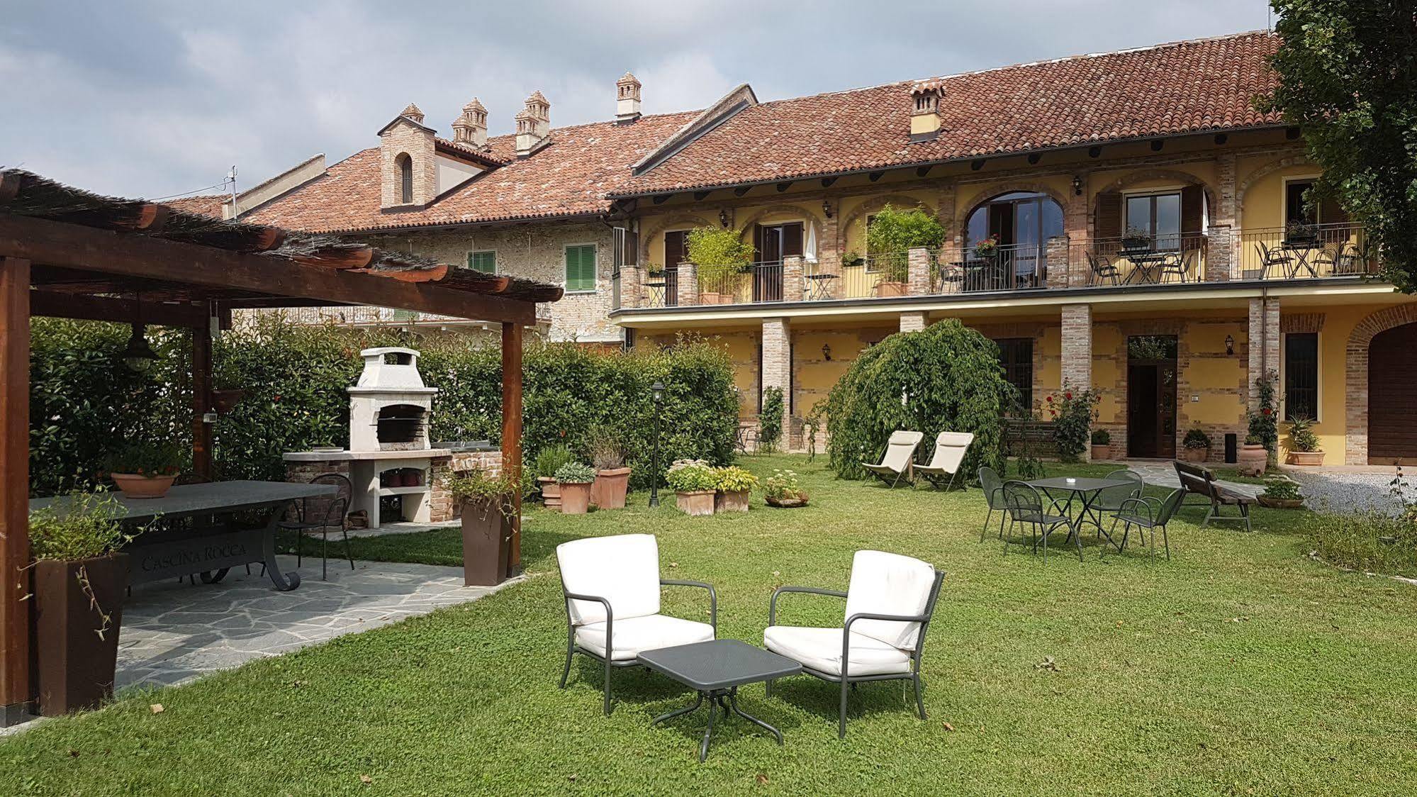 Cascina Rocca - Guest House Castiglione Falletto Ngoại thất bức ảnh